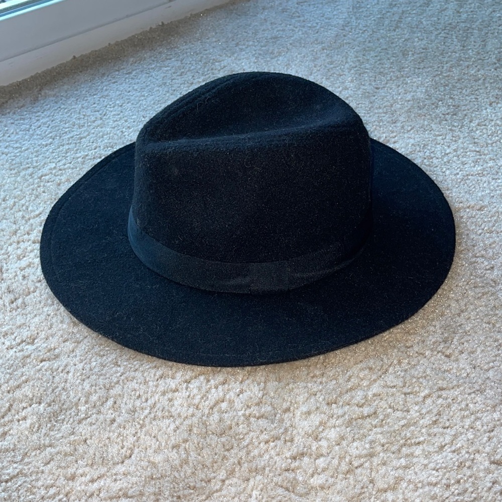 Rue 21 Hat